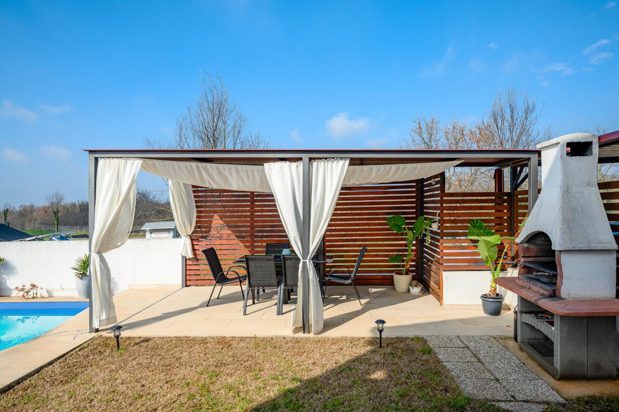 Charming Apartments Rose 1&2 With Pool Porec Exterior photo